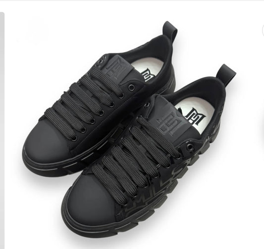 Sneakers BRIAN MILLS 570