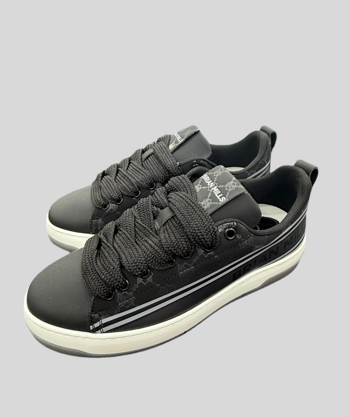 Sneakers BRIAN MILLS 565