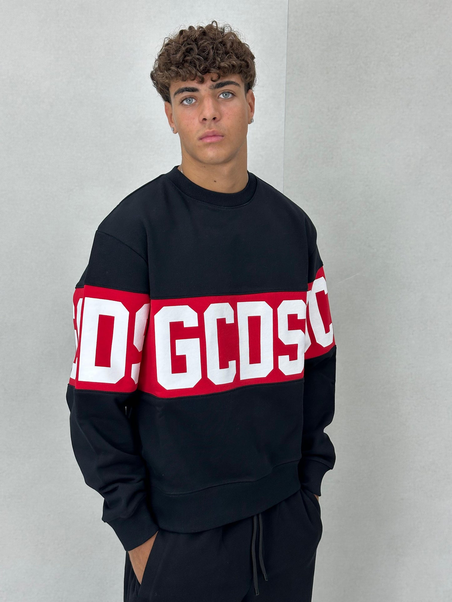 Felpa GCDS 1S17JD1