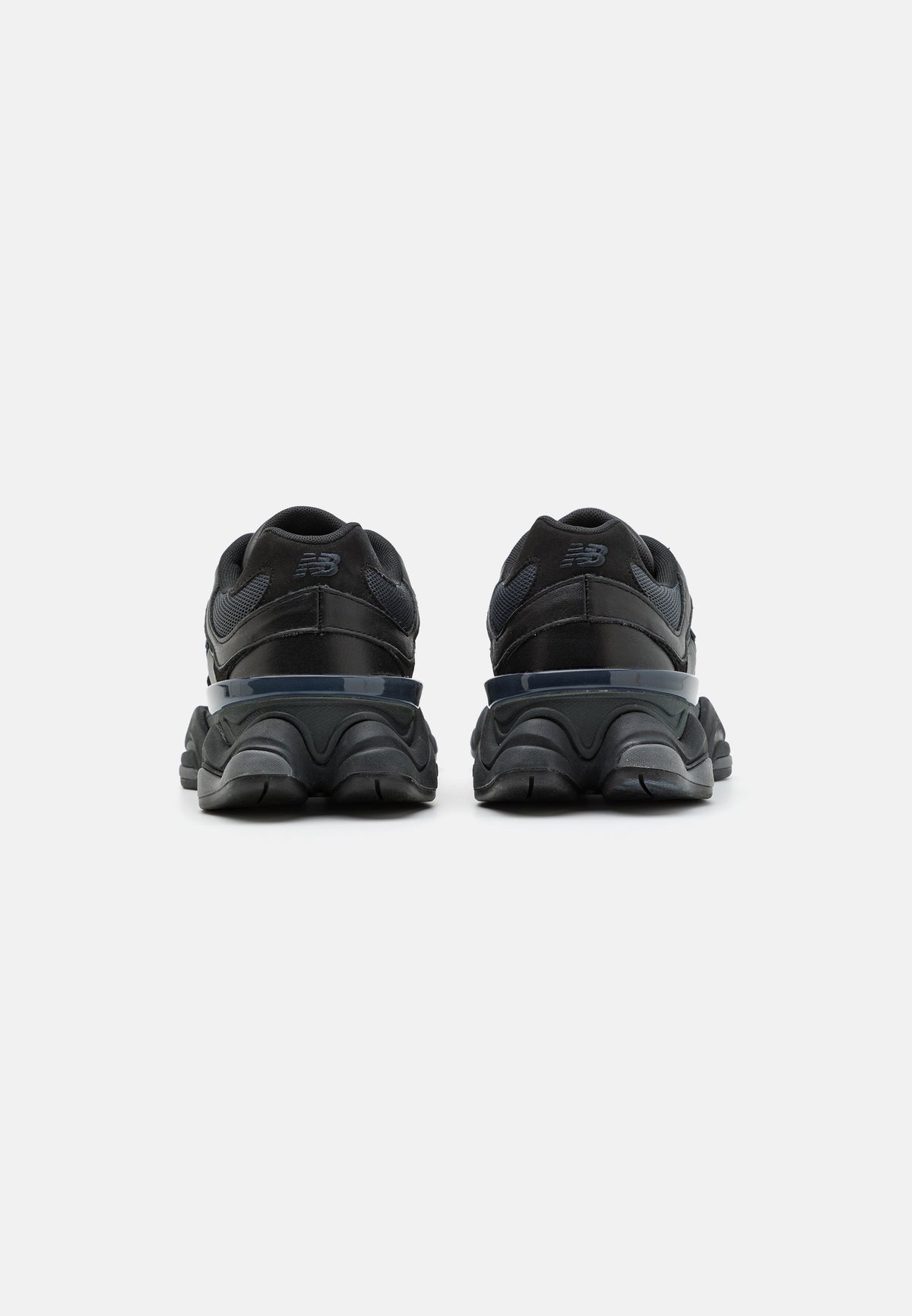 Sneakers NEW BALANCE donna 9060D /nero