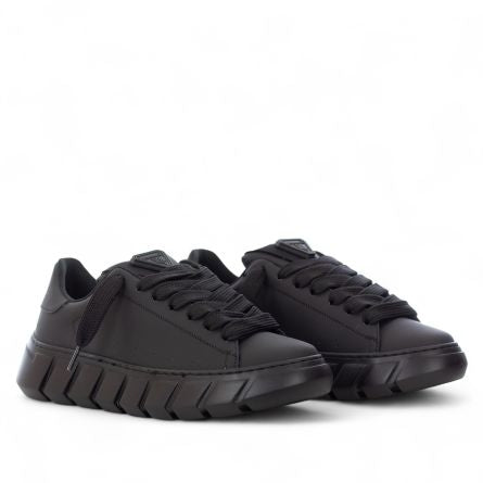 Sneakers BRIAN MILLS -579-