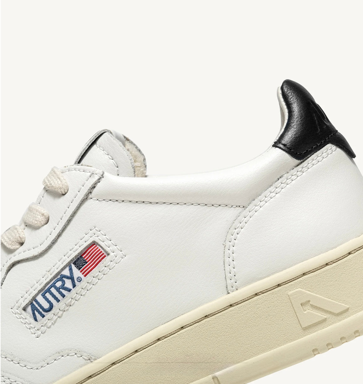 SNEAKERS AUTRY LL22