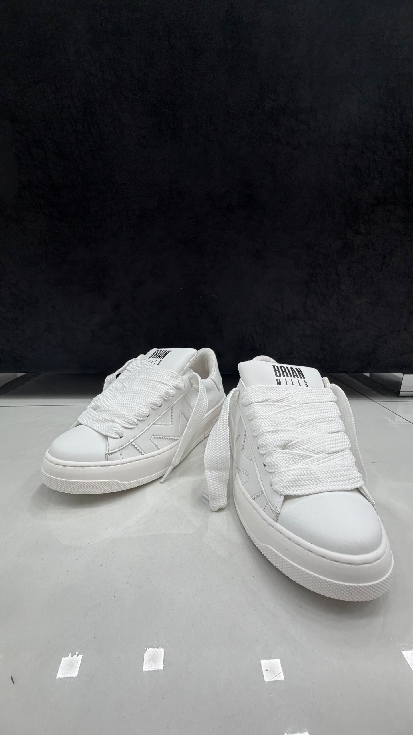 Sneakers BRIAN MILLS -555BM-