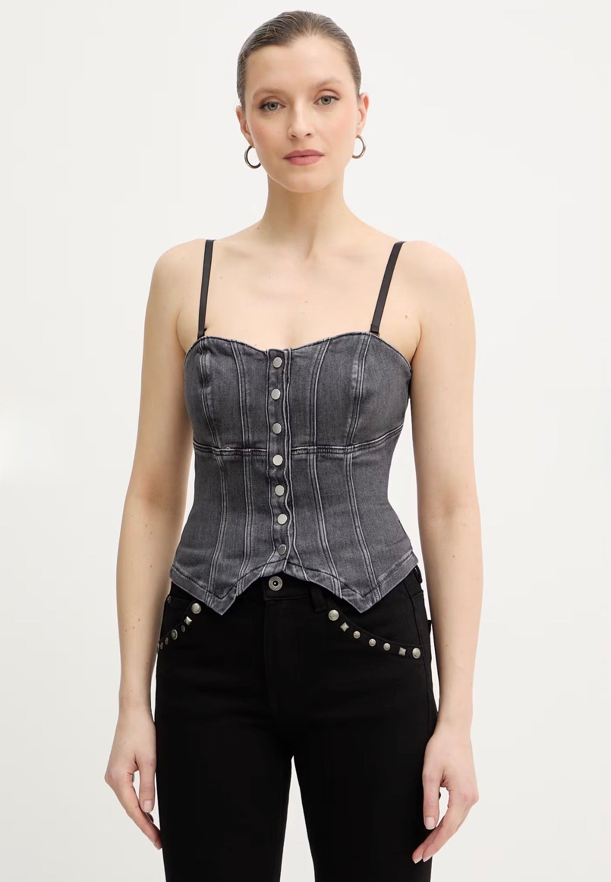 Top GUESS -W6RH80-