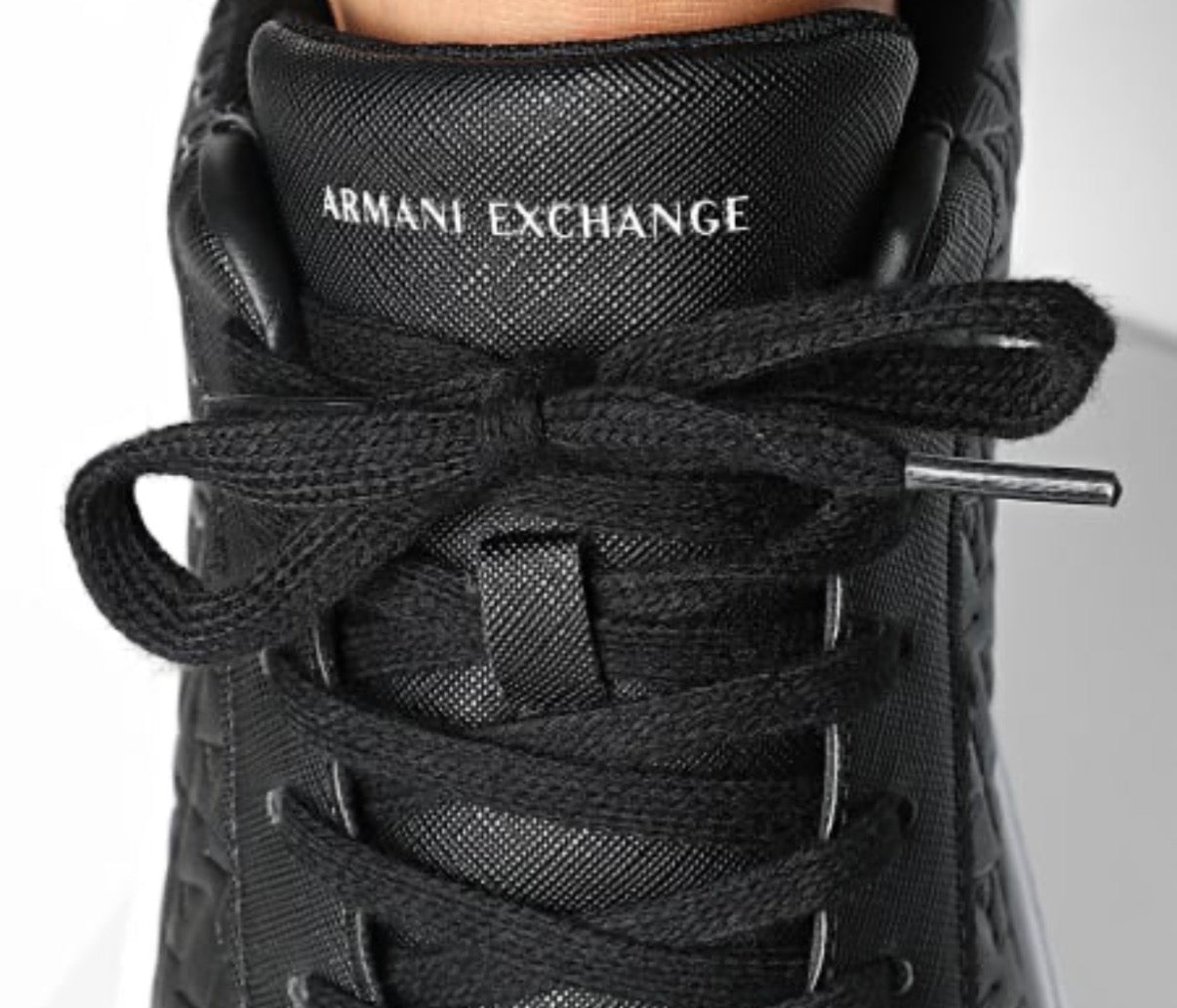 Sneakers ARMANI EXCHANGE -XM000140-