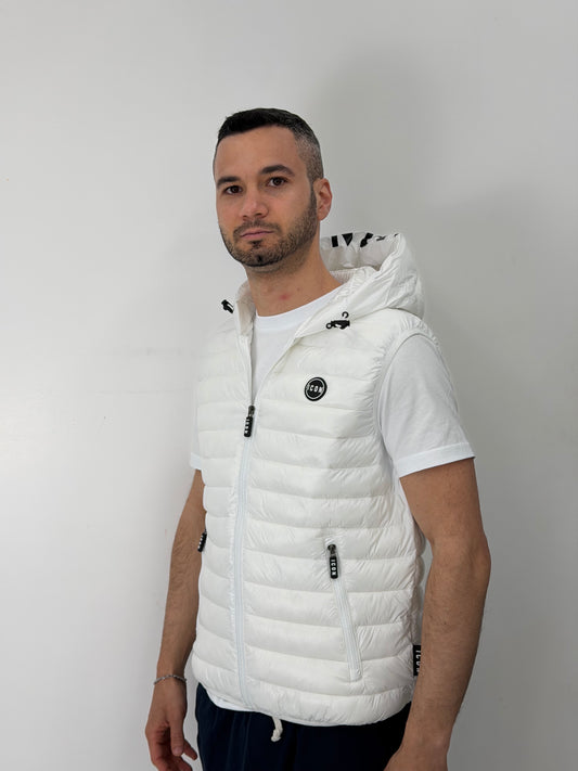 Smanicato ICON -IUJ004-