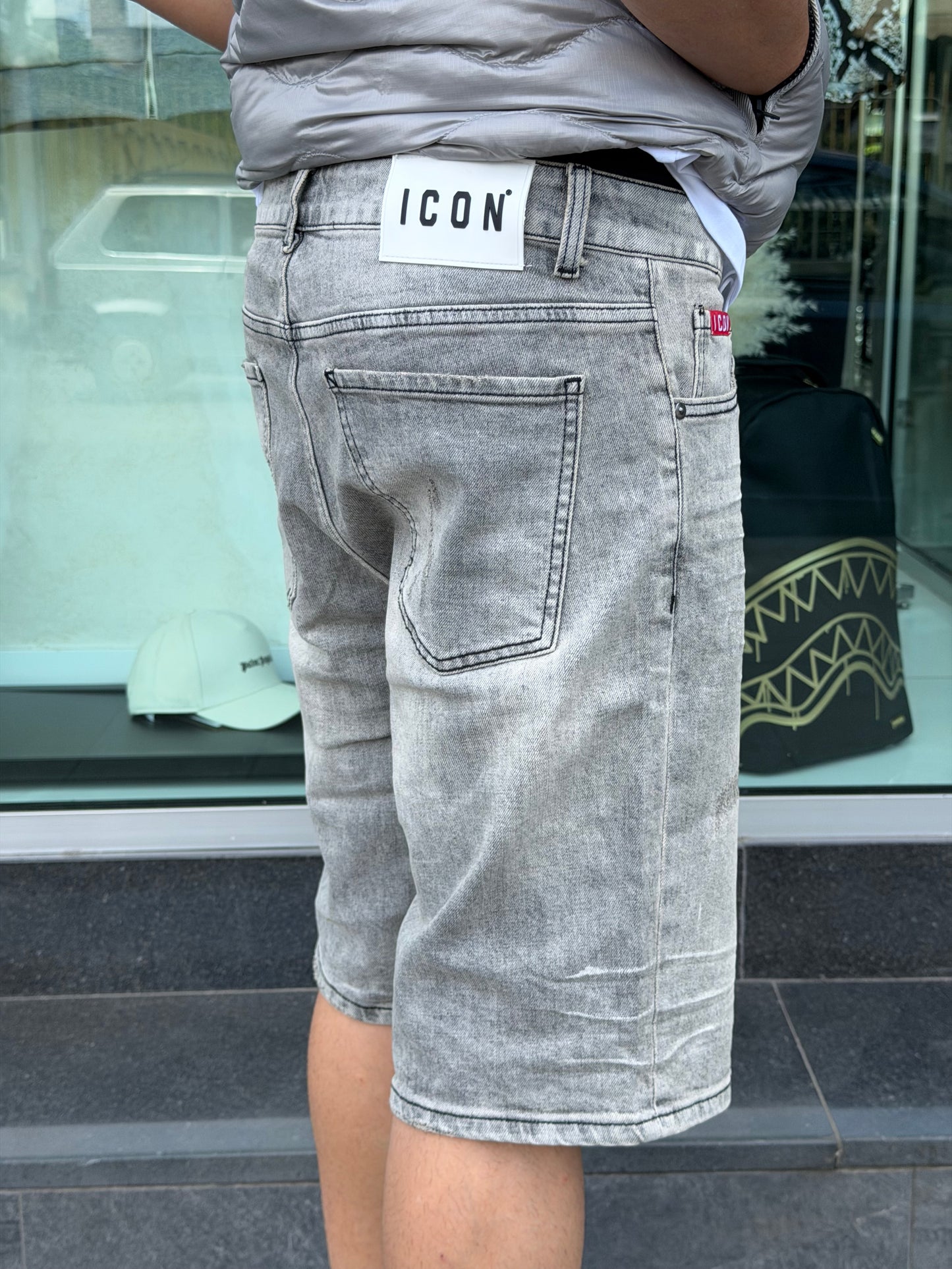 Bermuda ICON IUD032