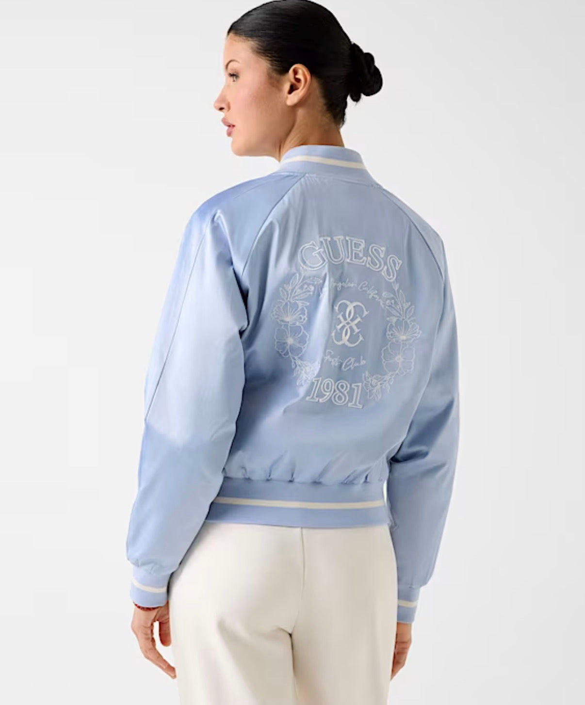 College GUESS -V6RL02-