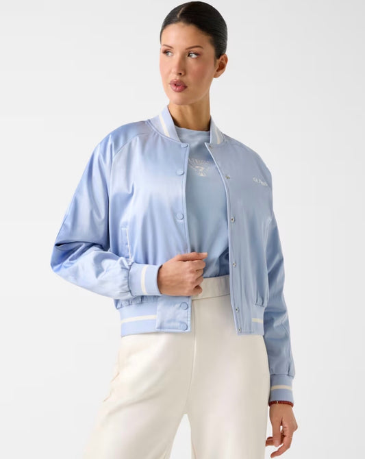 College GUESS -V6RL02-