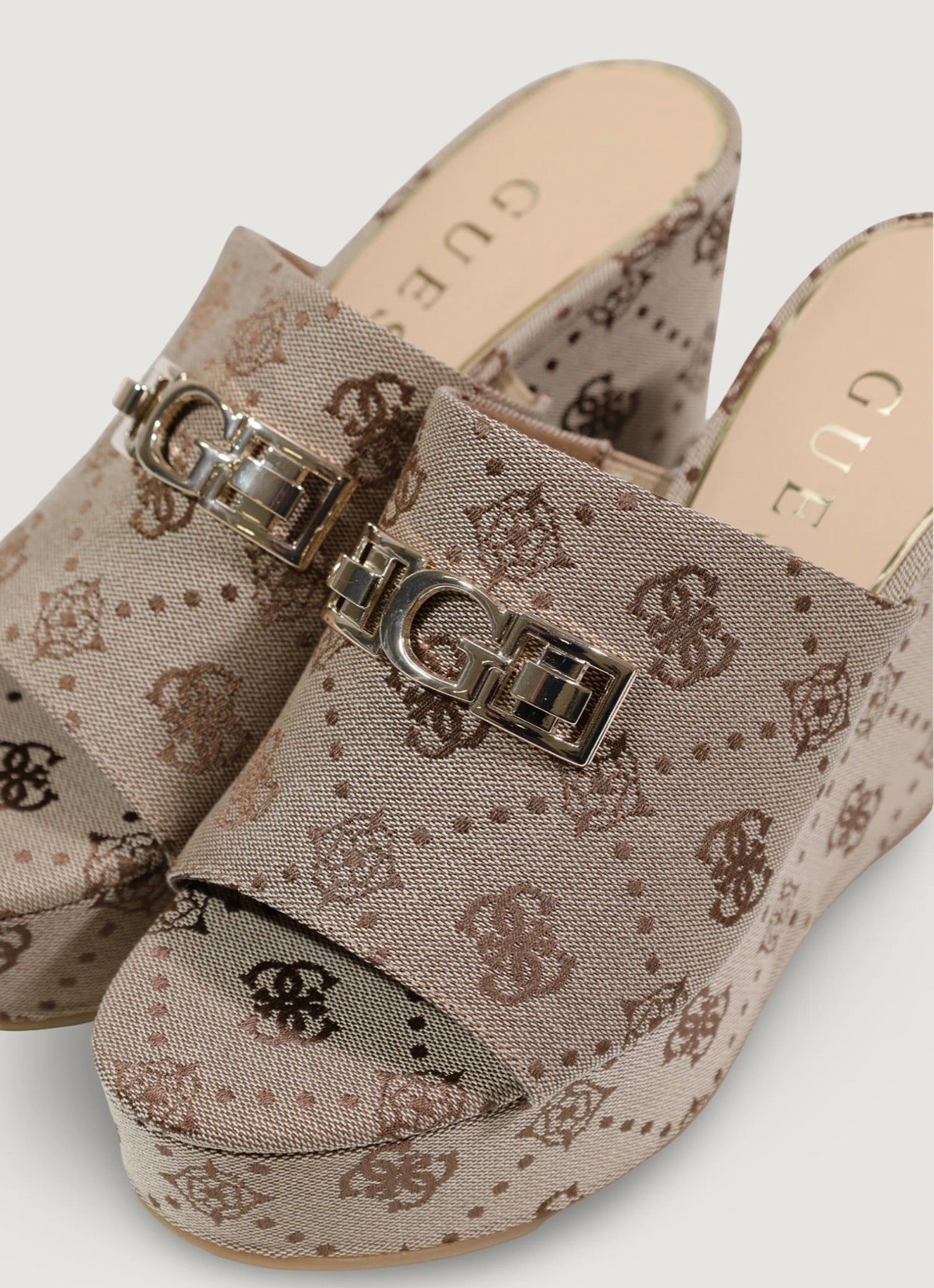 Zeppa GUESS -FLJEVZFAL04-