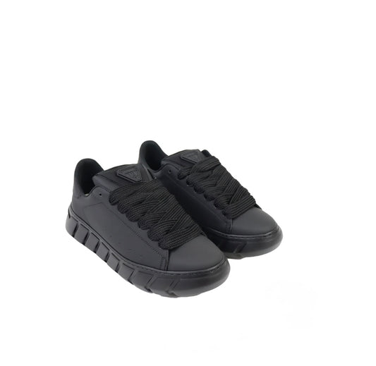 Sneakers BRIAN MILLS 572