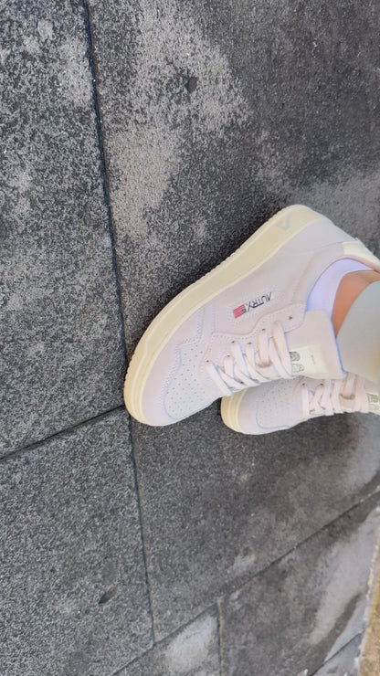 SNEAKERS AUTRY UH01 donna